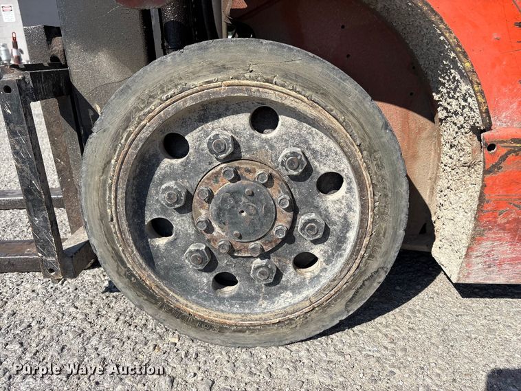 image for item EM6089 2003 Toyota 7FGCU20 forklift