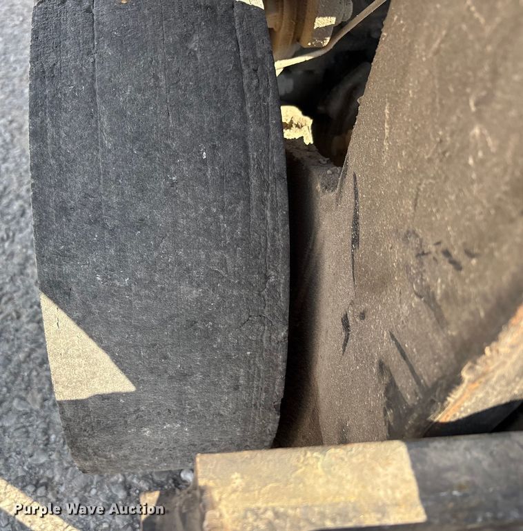 image for item EM6089 2003 Toyota 7FGCU20 forklift