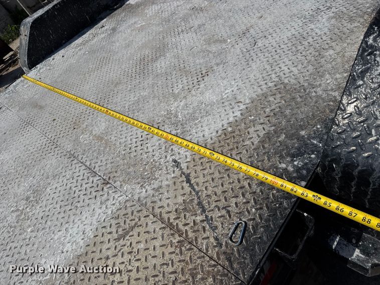 image for item EM8154 2006 Buck equipment trailer