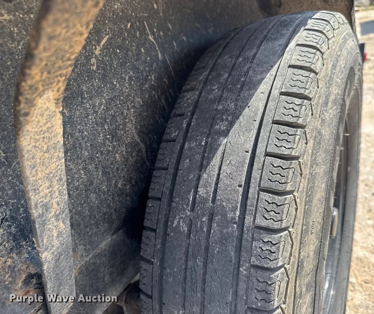 image for item EM8154 2006 Buck equipment trailer