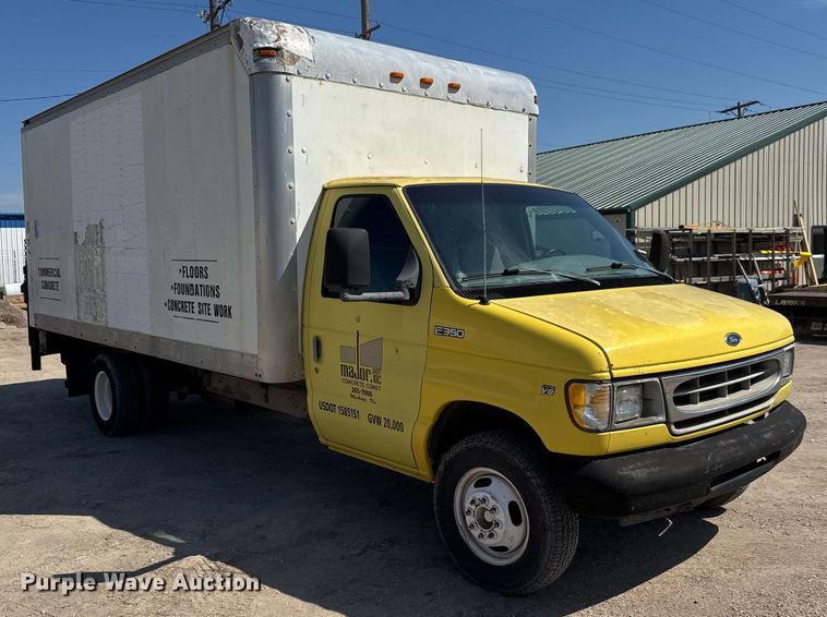 image for item EM8158 1998 Ford E350 box truck