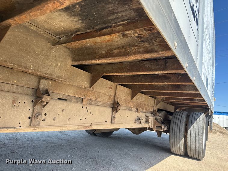 image for item EM8158 1998 Ford E350 box truck