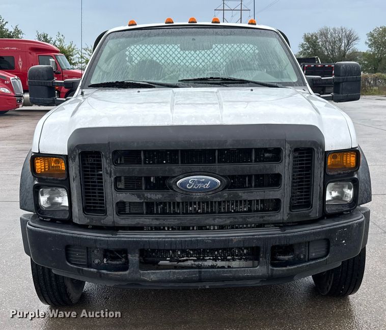 image for item EM8166 2008 Ford F450 Super Duty XL flatbed truck