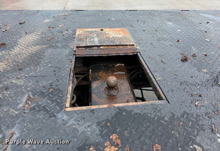 image for item EM8166 2008 Ford F450 Super Duty XL flatbed truck