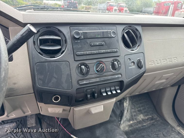 image for item EM8166 2008 Ford F450 Super Duty XL flatbed truck