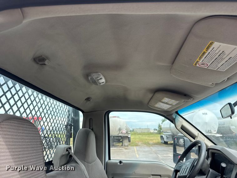 image for item EM8166 2008 Ford F450 Super Duty XL flatbed truck