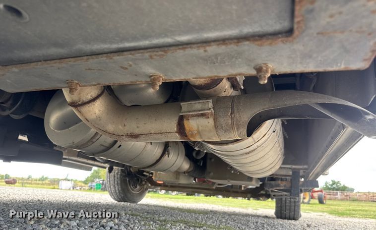 image for item EM8196 2015 Freightliner MT55 delivery van