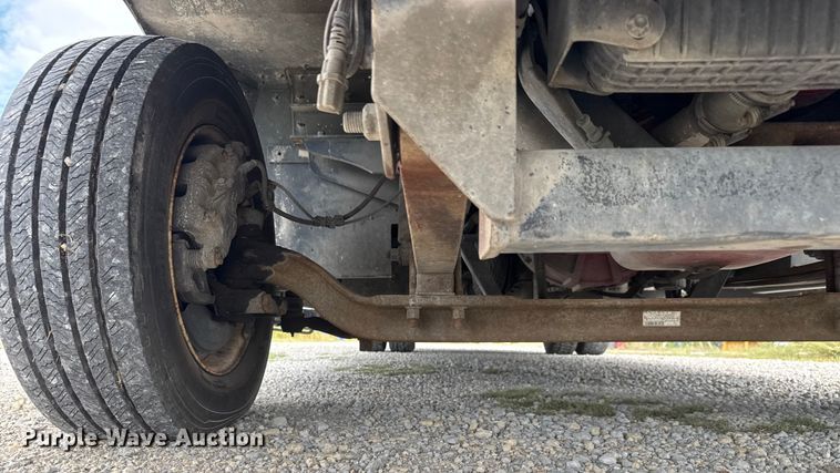 image for item EM8196 2015 Freightliner MT55 delivery van