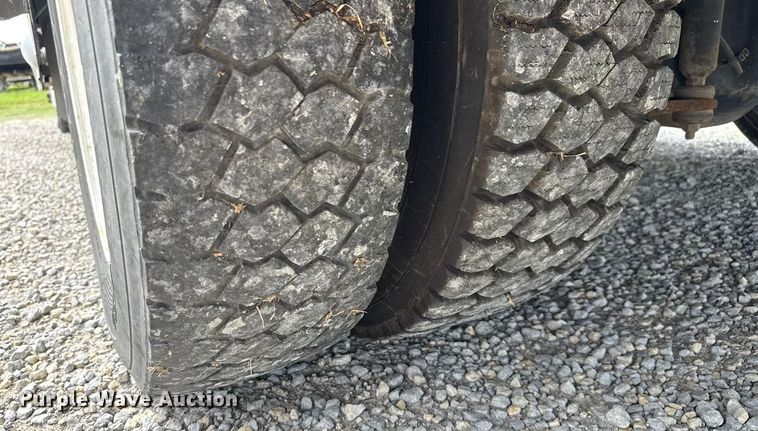 image for item EM8196 2015 Freightliner MT55 delivery van