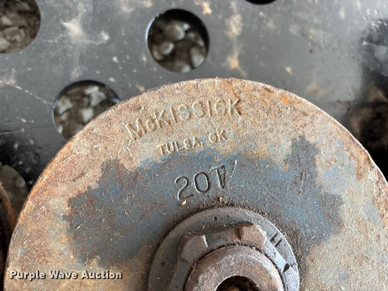 image for item EN5608 (5) cable snatch blocks