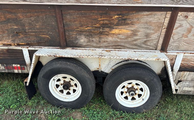 image for item EN5618 1998 Kodiak utility trailer