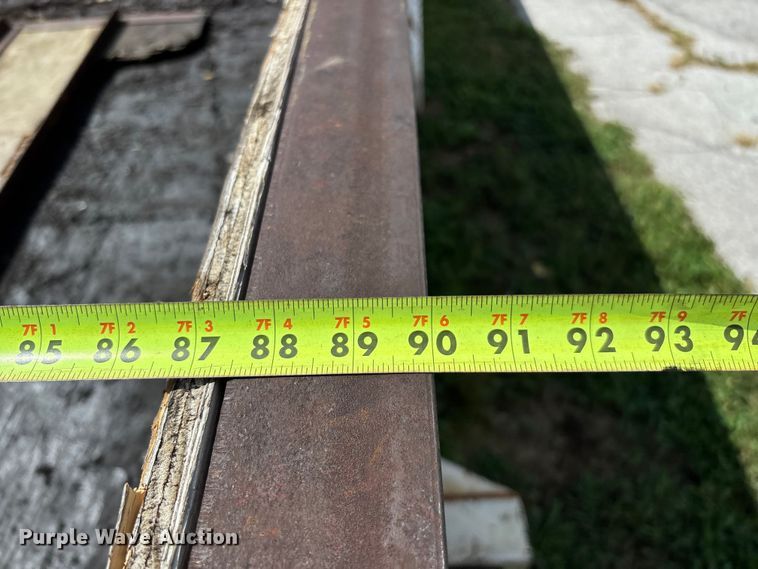 image for item EN5618 1998 Kodiak utility trailer