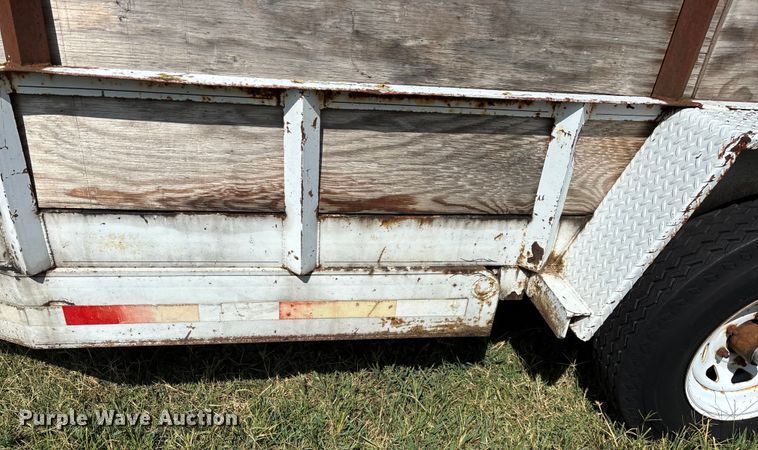 image for item EN5618 1998 Kodiak utility trailer