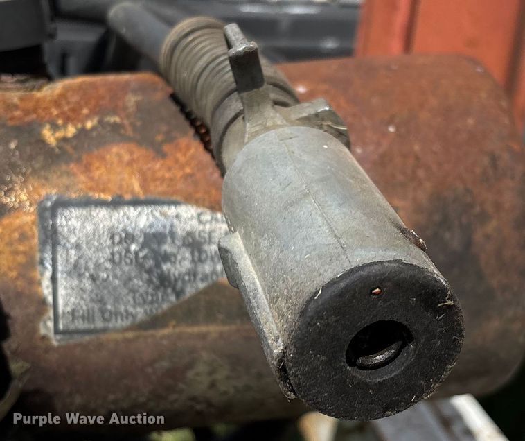 image for item EN5618 1998 Kodiak utility trailer