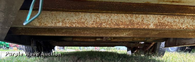 image for item EN5618 1998 Kodiak utility trailer