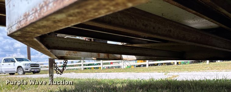 image for item EN5618 1998 Kodiak utility trailer