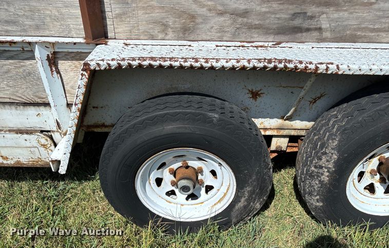 image for item EN5618 1998 Kodiak utility trailer