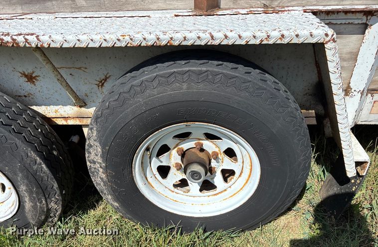 image for item EN5618 1998 Kodiak utility trailer