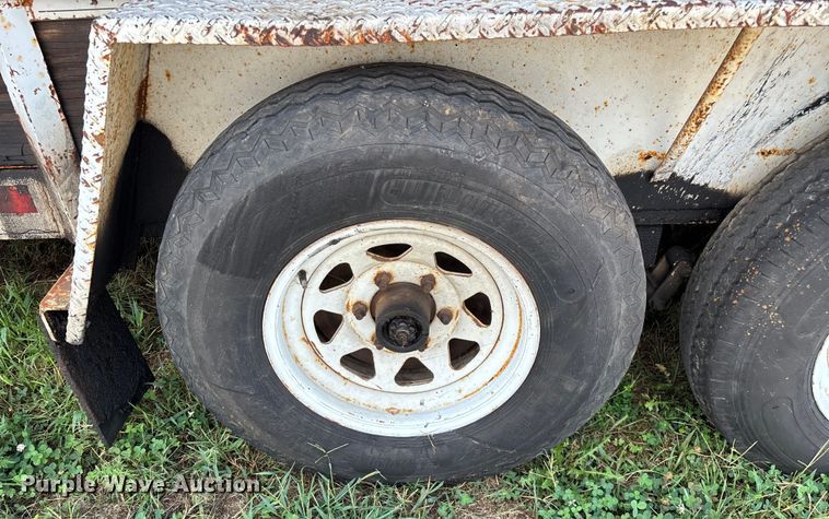 image for item EN5618 1998 Kodiak utility trailer