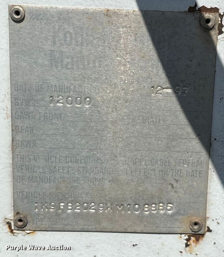 image for item EN5618 1998 Kodiak utility trailer