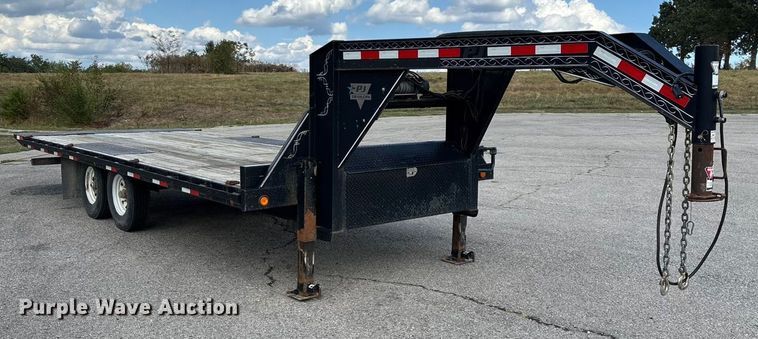 image for item EN5619 2014 PJ tilt deck equipment trailer
