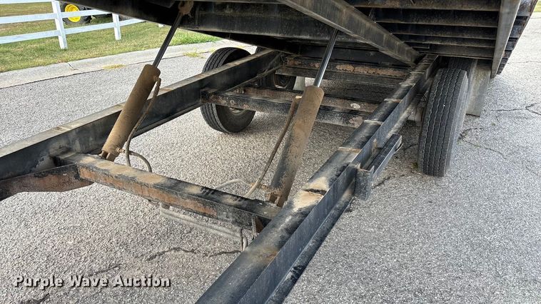 image for item EN5619 2014 PJ tilt deck equipment trailer
