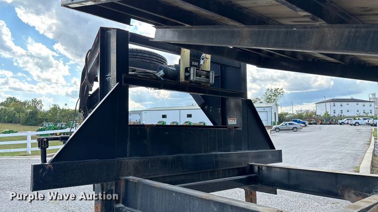 image for item EN5619 2014 PJ tilt deck equipment trailer