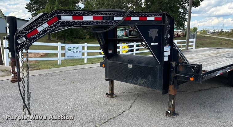 image for item EN5619 2014 PJ tilt deck equipment trailer