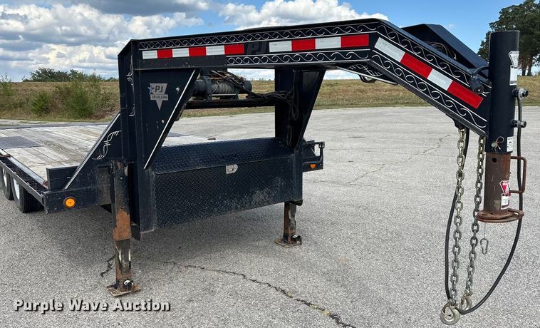 image for item EN5619 2014 PJ tilt deck equipment trailer