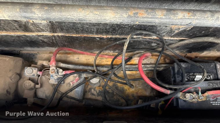 image for item EN5619 2014 PJ tilt deck equipment trailer