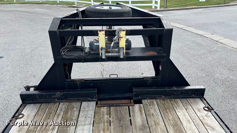 image for item EN5619 2014 PJ tilt deck equipment trailer