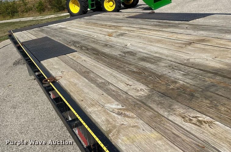 image for item EN5619 2014 PJ tilt deck equipment trailer