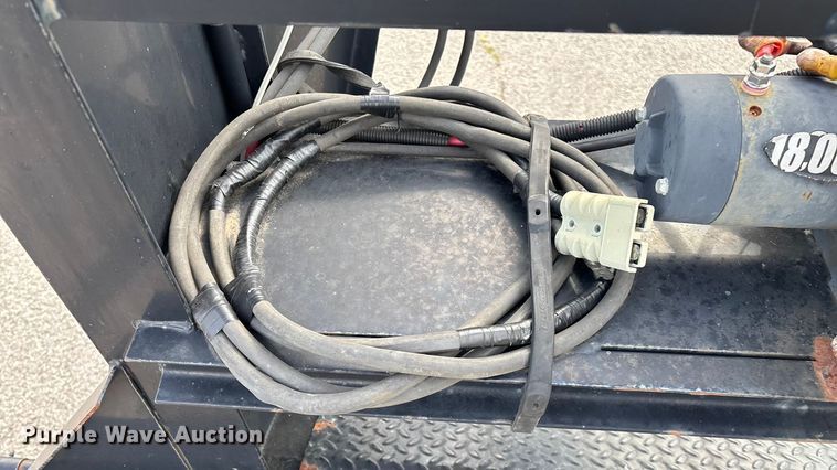 image for item EN5619 2014 PJ tilt deck equipment trailer