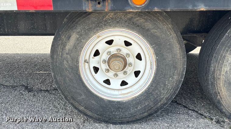 image for item EN5619 2014 PJ tilt deck equipment trailer