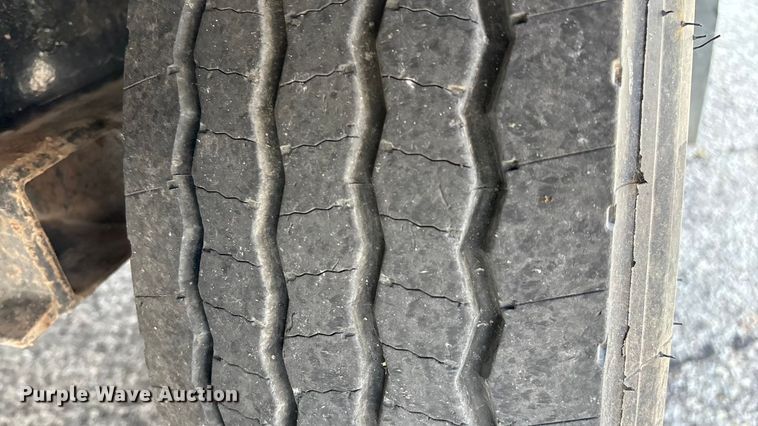 image for item EN5619 2014 PJ tilt deck equipment trailer