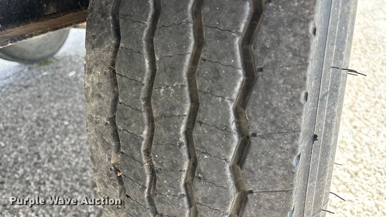 image for item EN5619 2014 PJ tilt deck equipment trailer