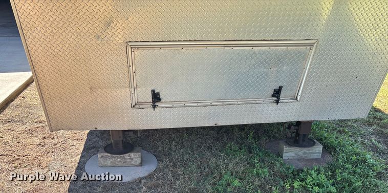 image for item EO1634 2002 Haulmark GRG85X28WT4 enclosed cargo trailer