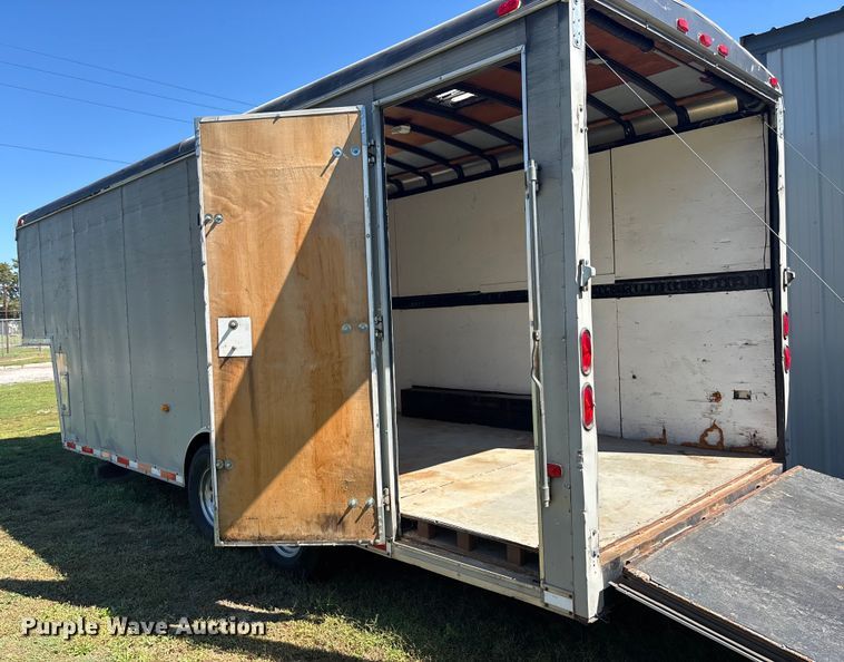 image for item EO1634 2002 Haulmark GRG85X28WT4 enclosed cargo trailer