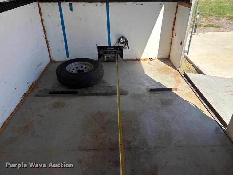 image for item EO1634 2002 Haulmark GRG85X28WT4 enclosed cargo trailer