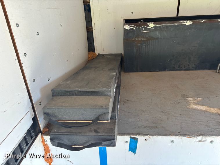 image for item EO1634 2002 Haulmark GRG85X28WT4 enclosed cargo trailer