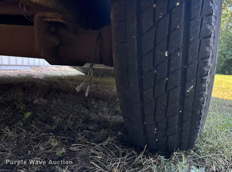 image for item EO1634 2002 Haulmark GRG85X28WT4 enclosed cargo trailer