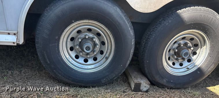 image for item EO1634 2002 Haulmark GRG85X28WT4 enclosed cargo trailer