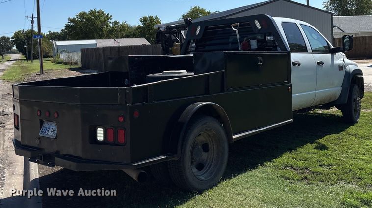 image for item EO1635 2009 Dodge Ram 4500HD Quad Cab flatbed truck