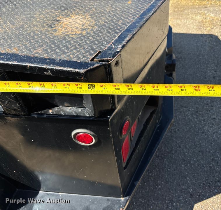 image for item EO1635 2009 Dodge Ram 4500HD Quad Cab flatbed truck