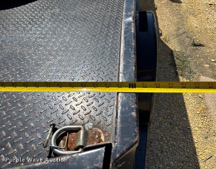 image for item EO1635 2009 Dodge Ram 4500HD Quad Cab flatbed truck