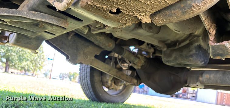 image for item EO1635 2009 Dodge Ram 4500HD Quad Cab flatbed truck