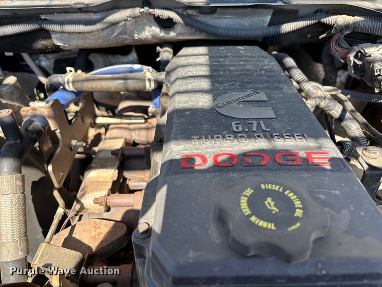 image for item EO1635 2009 Dodge Ram 4500HD Quad Cab flatbed truck