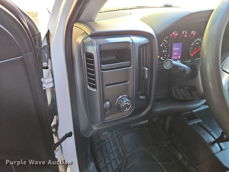 image for item EO4654 2014 Chevrolet Silverado 1500 Double Cab pickup truck