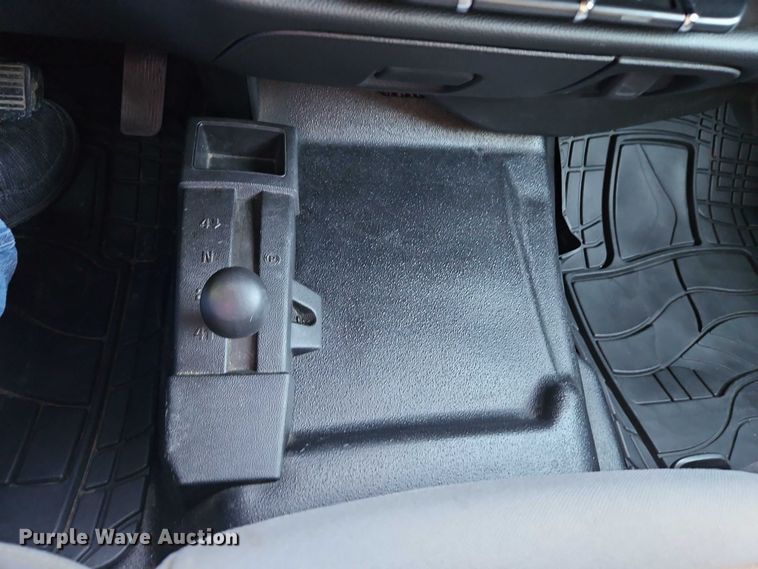 image for item EO4654 2014 Chevrolet Silverado 1500 Double Cab pickup truck