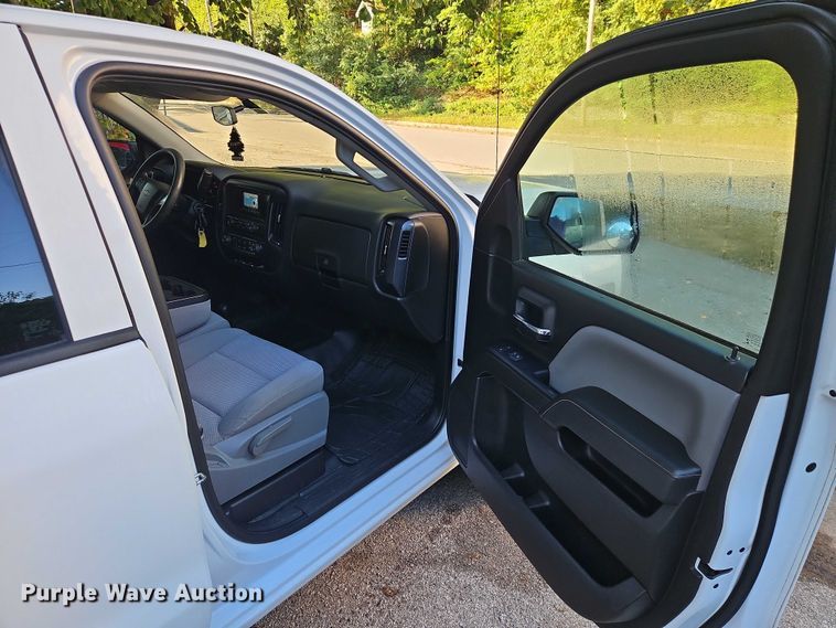 image for item EO4654 2014 Chevrolet Silverado 1500 Double Cab pickup truck